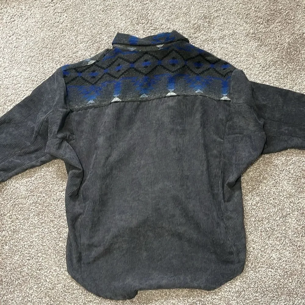 NWOT flannel - Picture 3 of 7